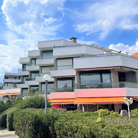Appartement Kaiserallee, 120 *